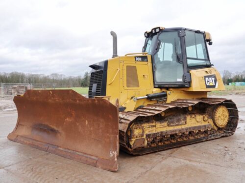 01 caterpillar d6k2 bm4263 05.jpeg