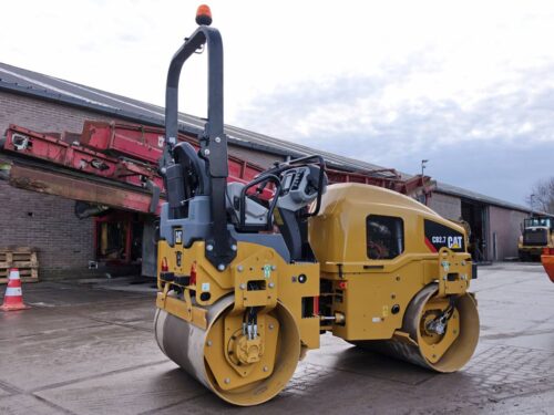 03 caterpillar cb27 bk035dsc09484.jpg