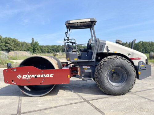 2609 01 dynapac ca305 bm4682 06.jpeg