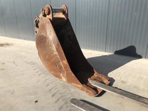 caterpillar 320 901837 1 m.jpg